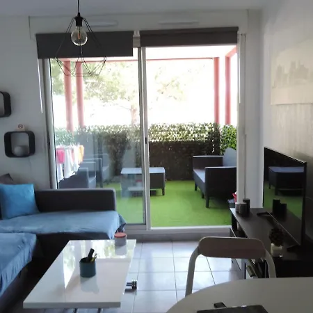 Apartment Tres Agreable Emplacement Ideal Lattes